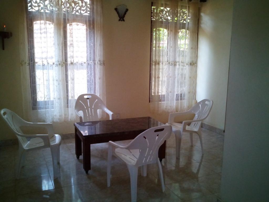 Yoho Mango House Hotel Negombo Exterior foto